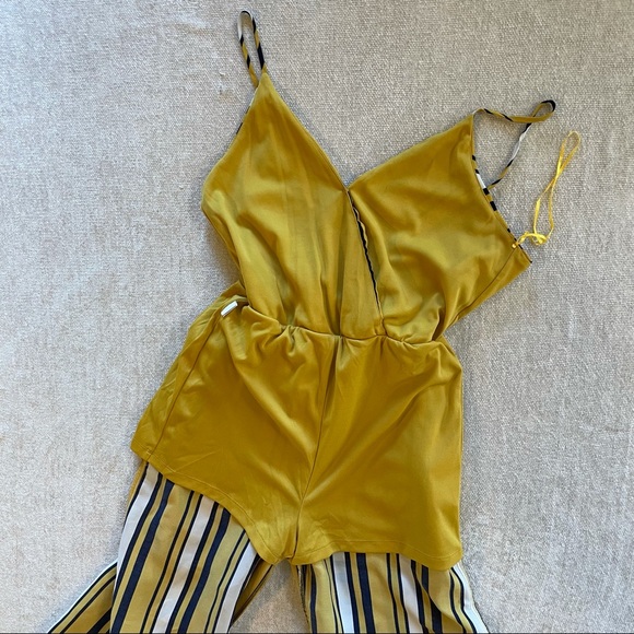 SIENNA SKY•Mustard/Navy/White Striped Romper & Top Bundle Sz S - Picture 7 of 15